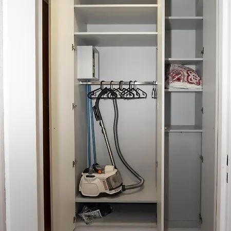 Cosy Hyper Centre Apartment